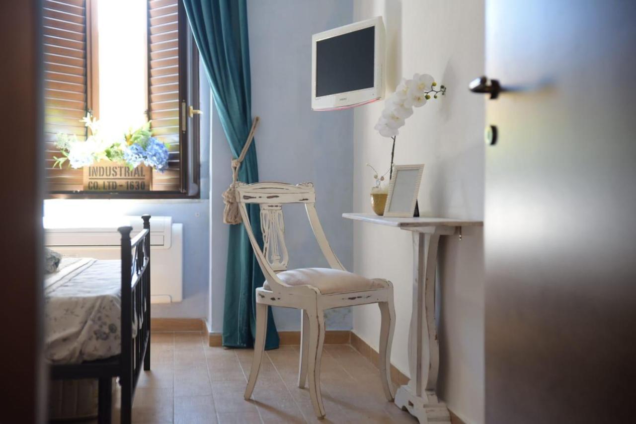 San Salvator Luxury Suites Nettuno Exterior photo