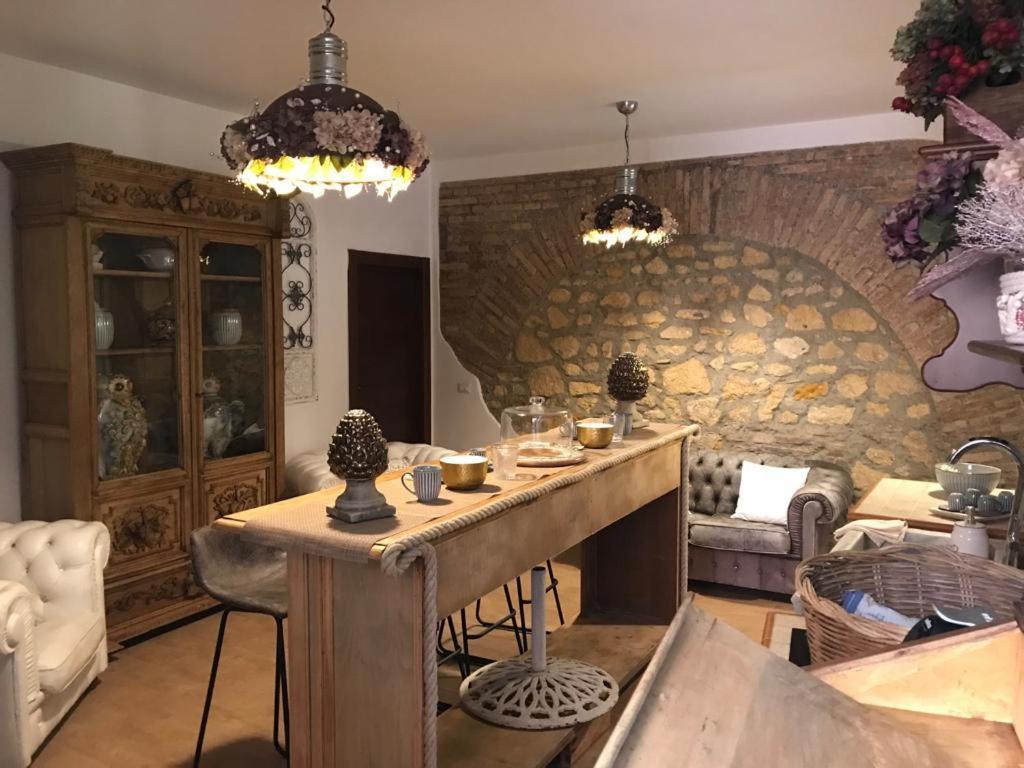 San Salvator Luxury Suites Nettuno Exterior photo