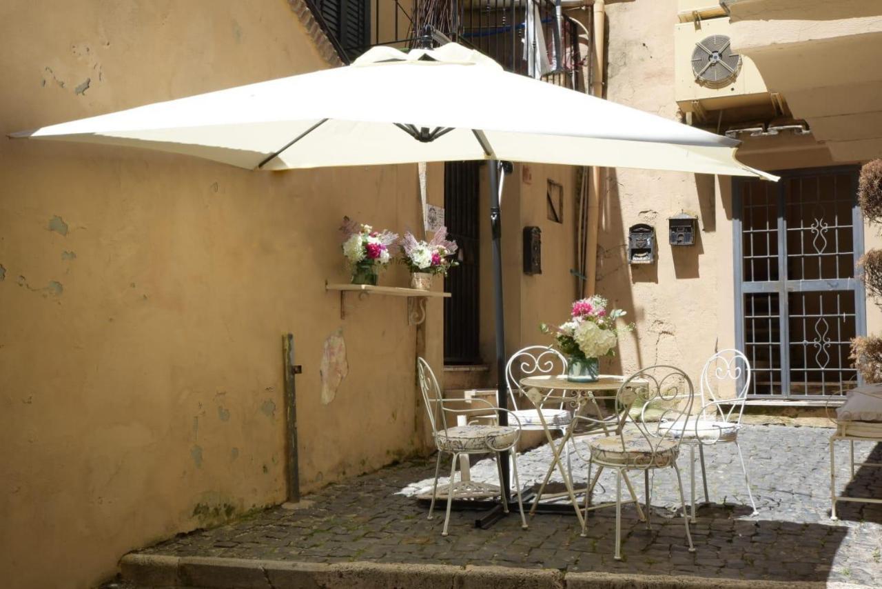 San Salvator Luxury Suites Nettuno Exterior photo